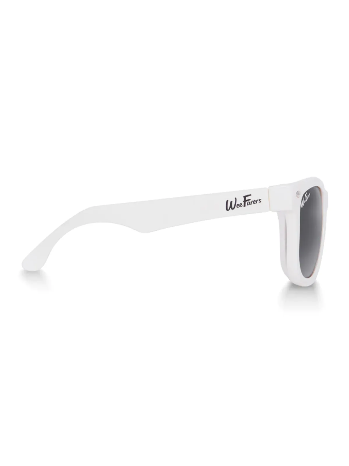 White Polarized Weefarers